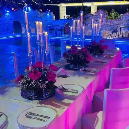 Sky World By Flogeri World Hotel 4*